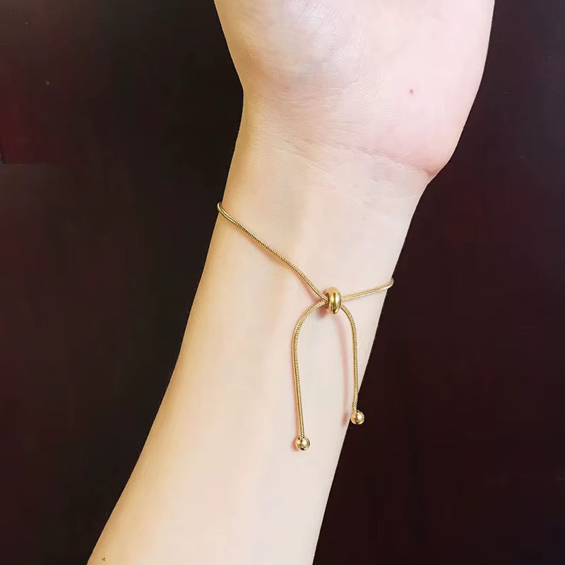 The Glide bracelet