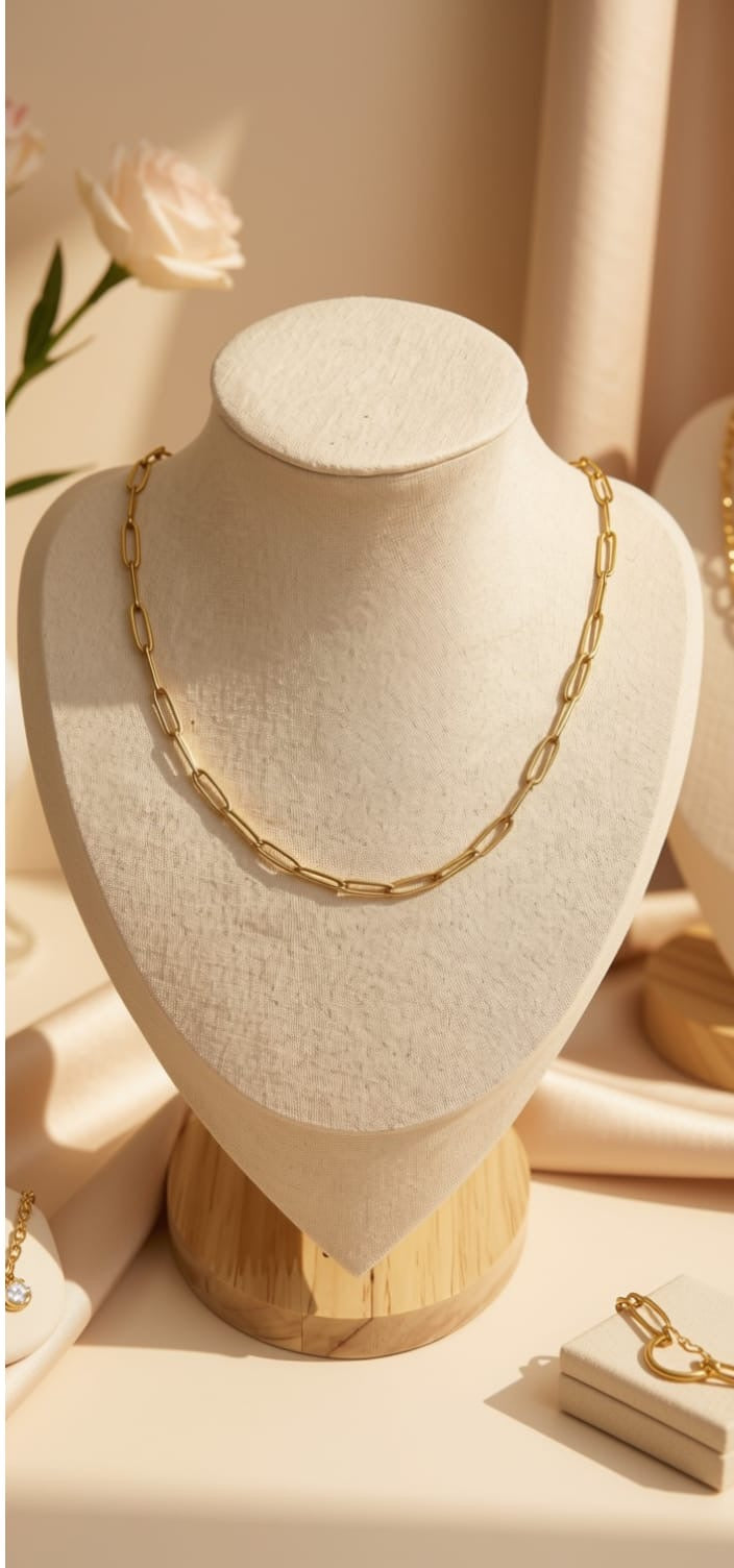 The Aurelia Paperclip Chain Necklace