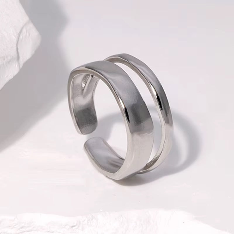 The Double Line Ring