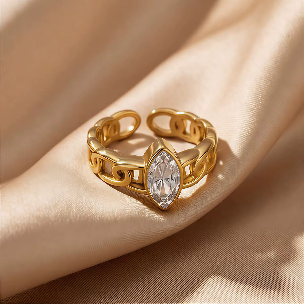 The Marquise Link Ring
